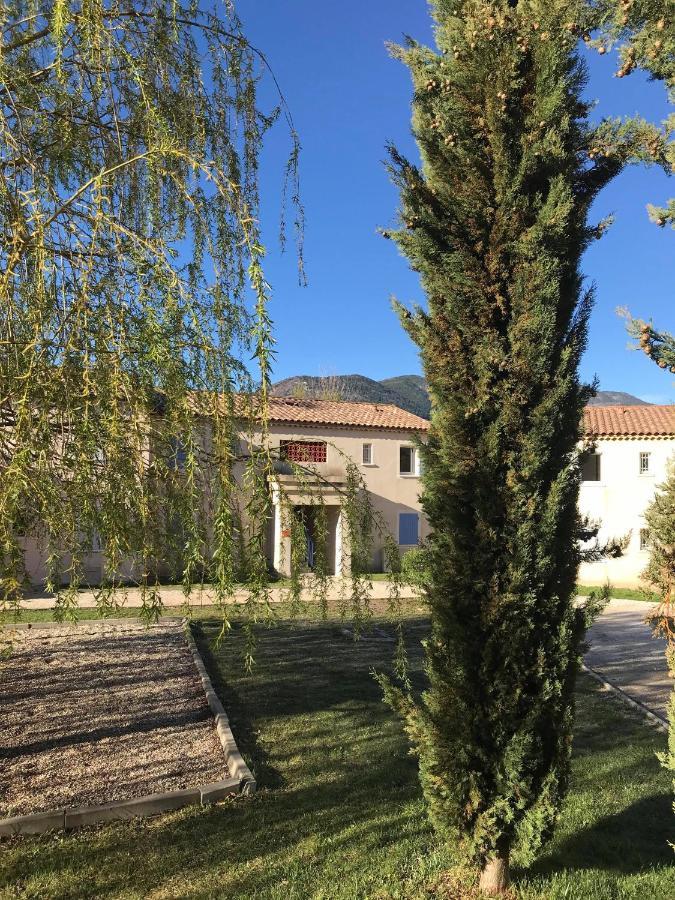 La Tour De Guet Lejlighedshotel Montbrun-les-Bains Værelse billede